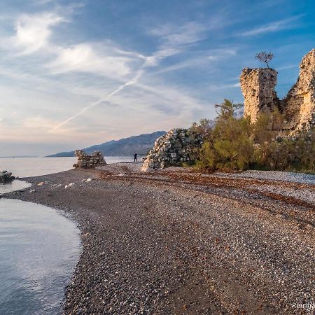 Вілла Kuca Za Odmor Jelena Стариград-Паклениця Екстер'єр фото