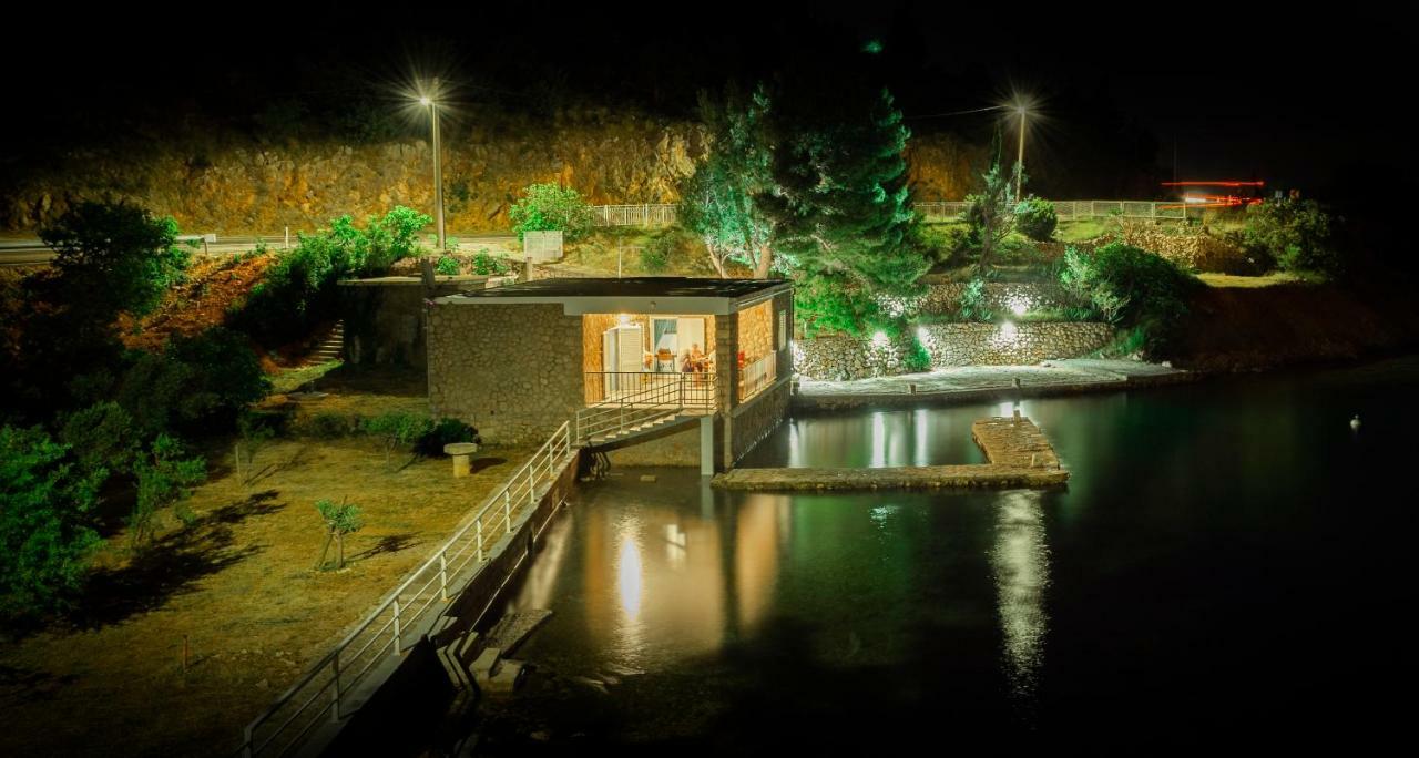 Вілла Kuca Za Odmor Jelena Стариград-Паклениця Екстер'єр фото